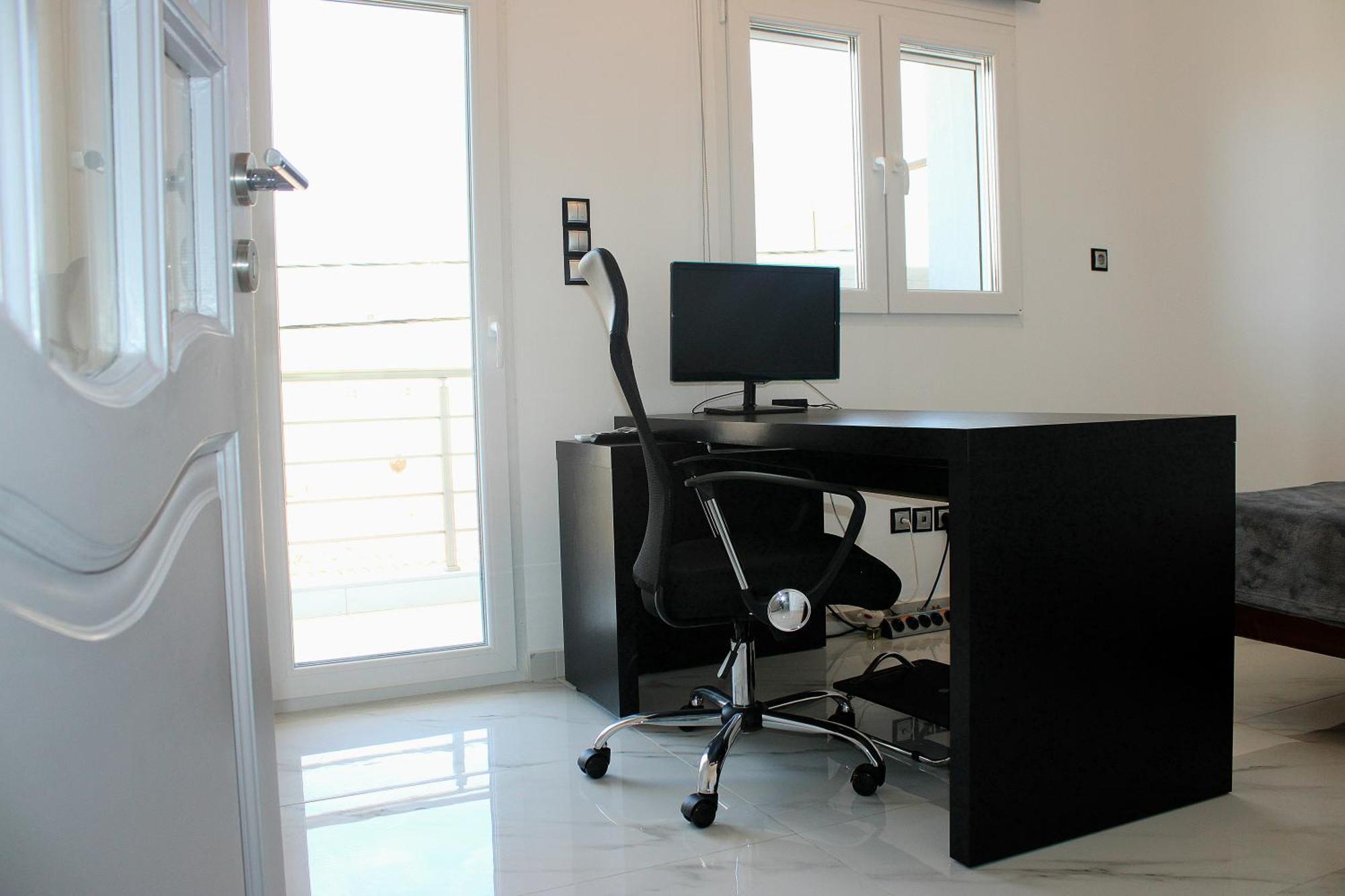 Black & White Seaside House Kalamia Corinth Bagian luar foto